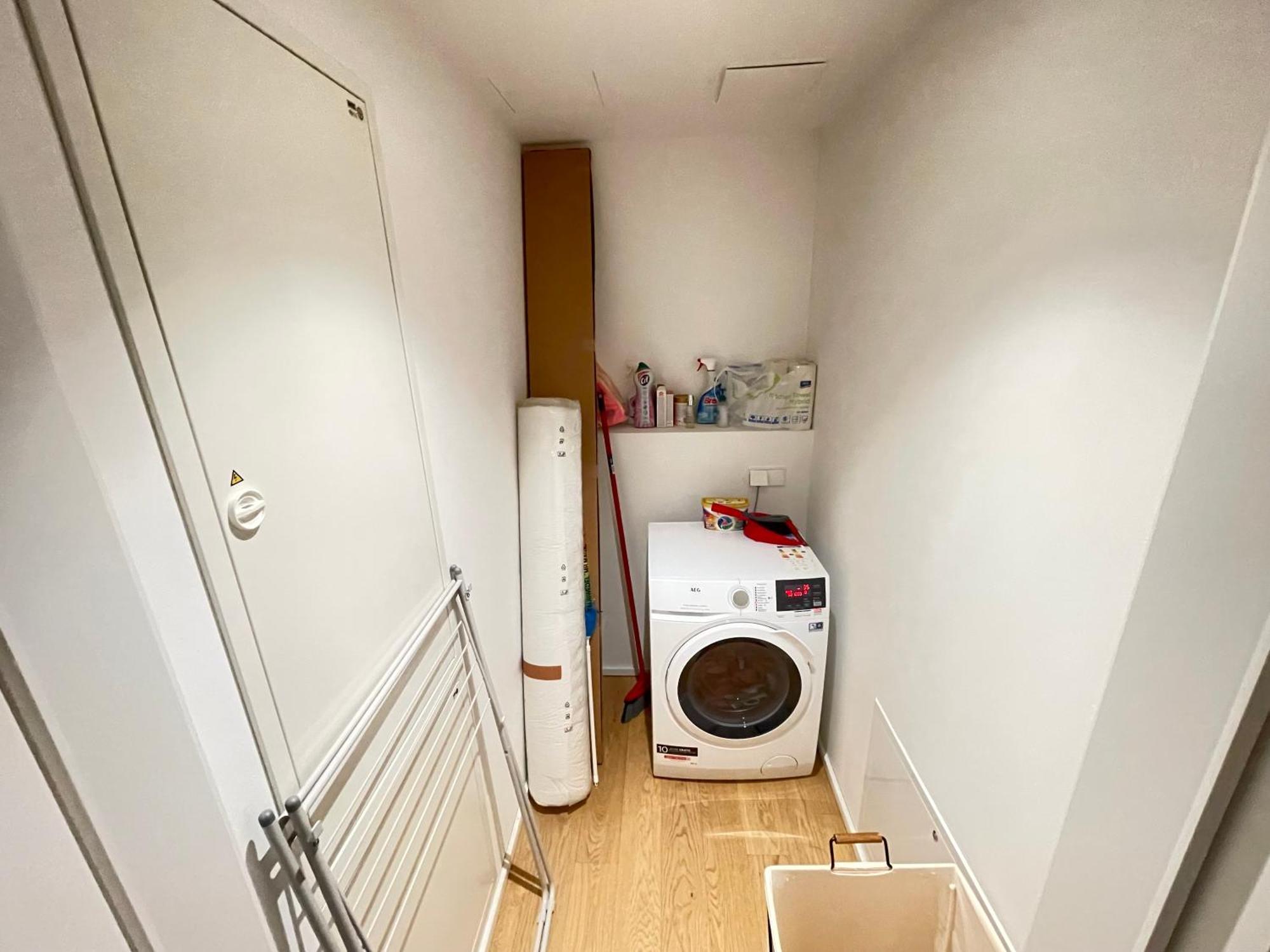 Apartment 1-bedroom Luxury In The Heart Of With Kitchen And Parking Wien
