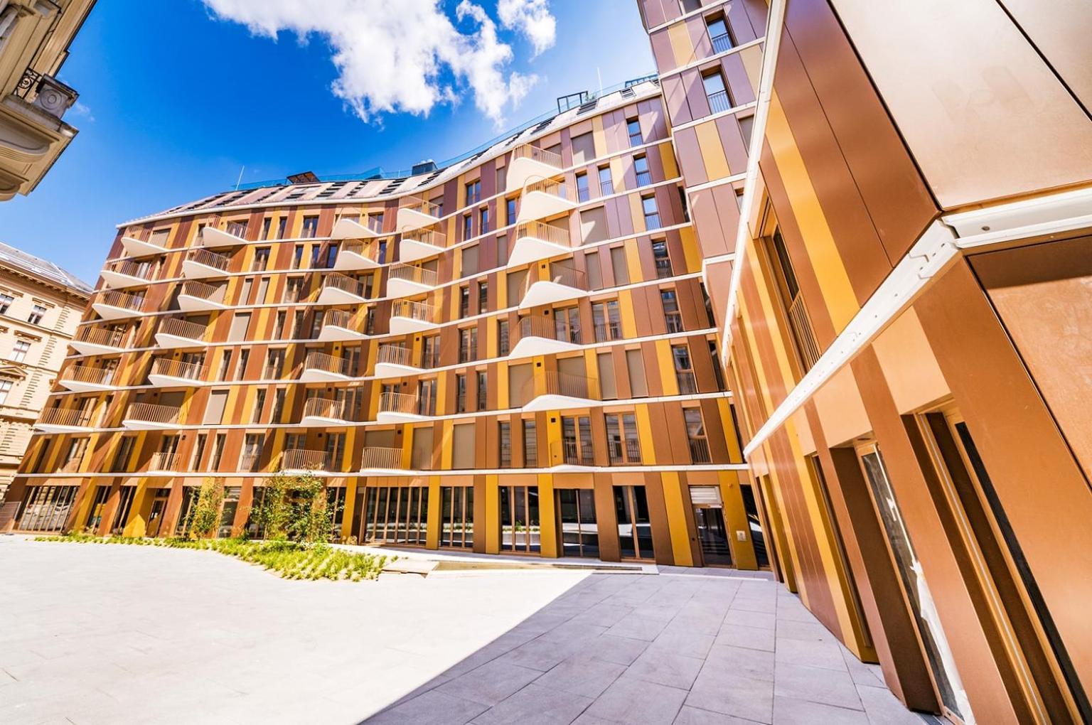 1-bedroom Luxury In The Heart Of With Kitchen And Parking Wien