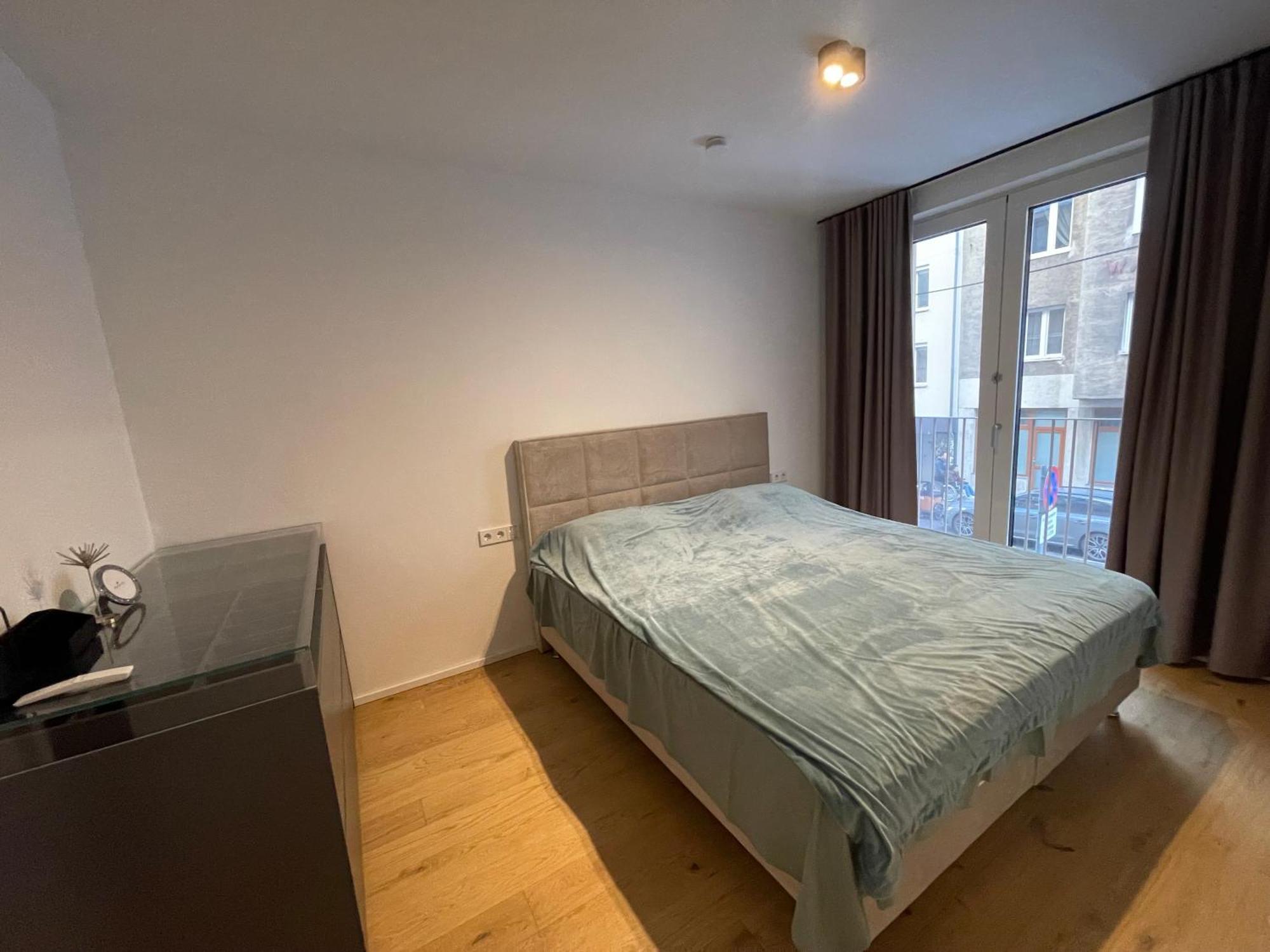 Apartment 1-bedroom Luxury In The Heart Of With Kitchen And Parking *